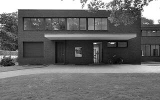 Referenz - Haus Lange, Mies van der Rohe Steinweid, Kilchberg, Fischer Architekten AG Zürich